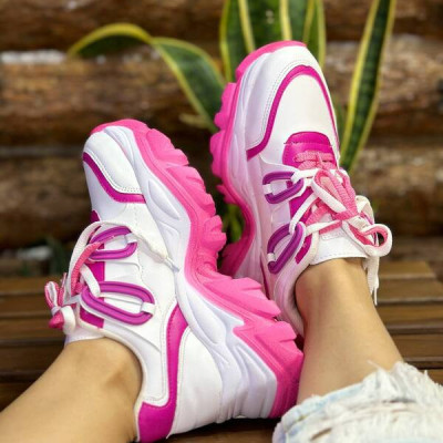 کفش گوشواره ای زنانه لژدار سفید صورتی