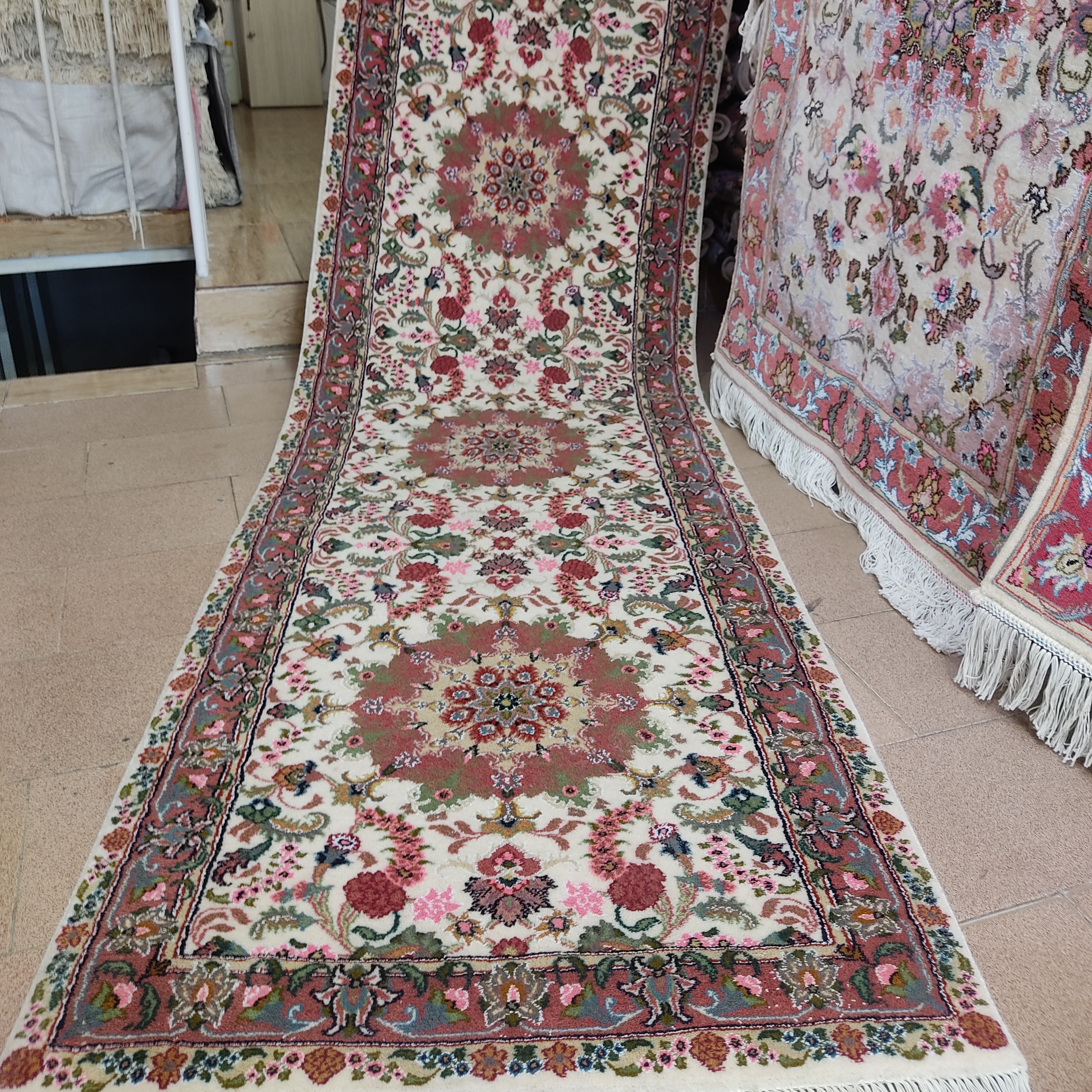 فرش دستباف کاشمر (کناره طرح علیا)