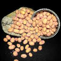 بادام زمینی روکشدار با طعم سرکه نمکی در بسته بندی 750 گرمی 