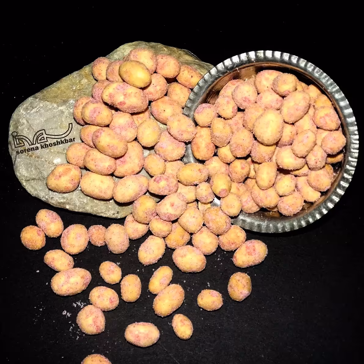 بادام زمینی روکشدار با طعم سرکه نمکی در بسته بندی 750 گرمی 