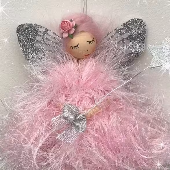 عروسک تزیینی 