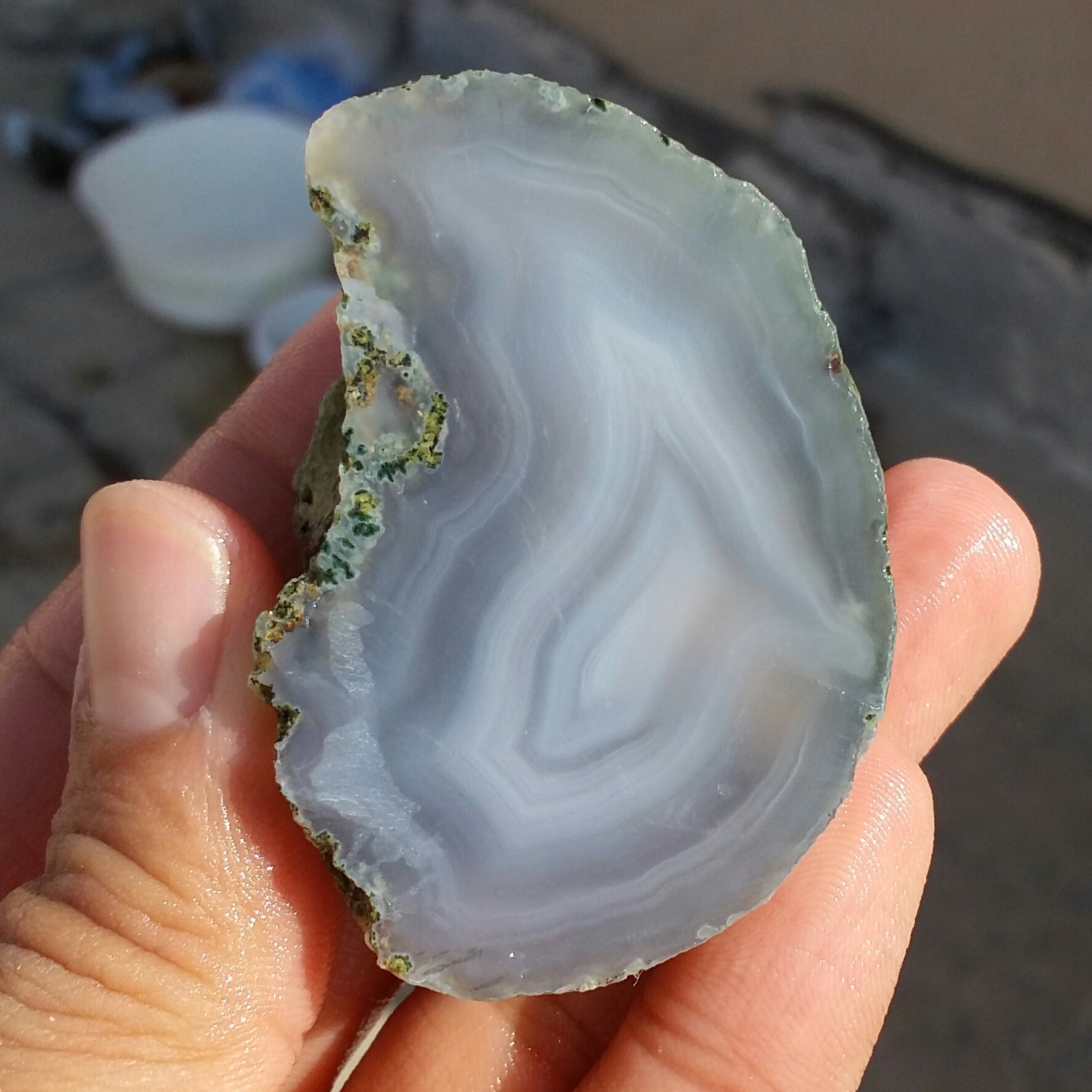 اسلایس سنگ راف عقیق سلیمانی سه بعدی صد در صد طبیعی با قابلیت ساخت چند اسلایس و نگین
 کد 11562