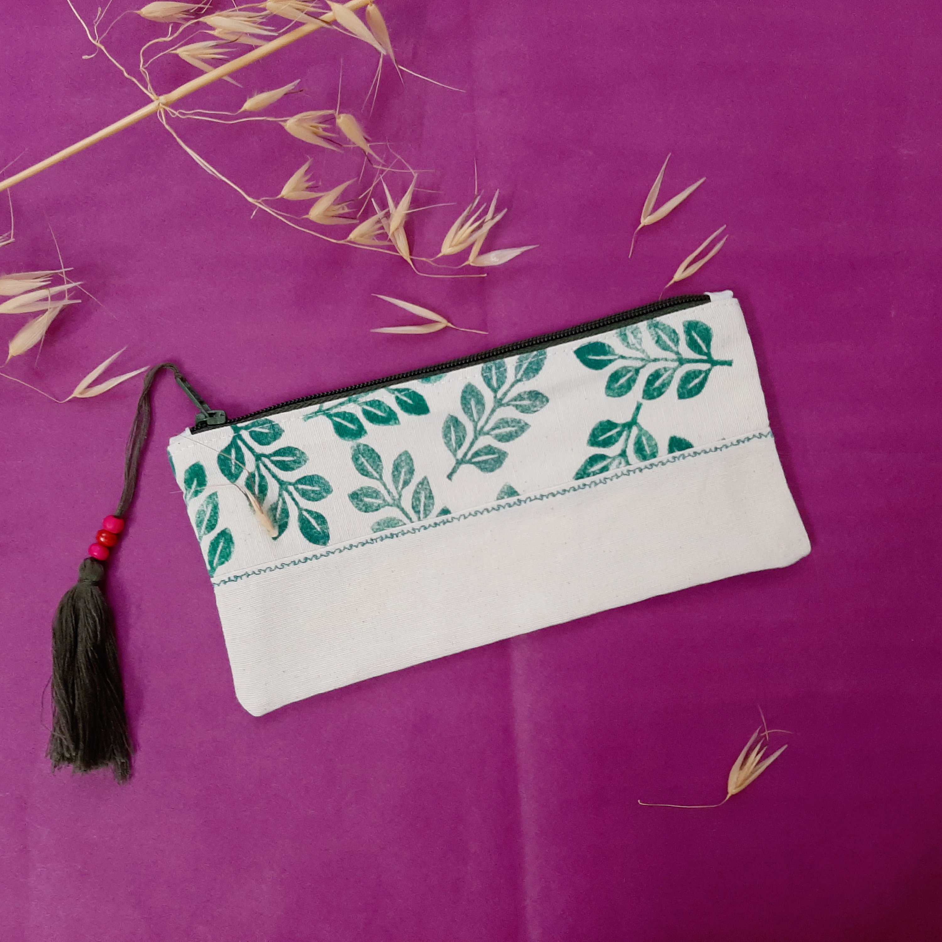 جامدادی دوتکه