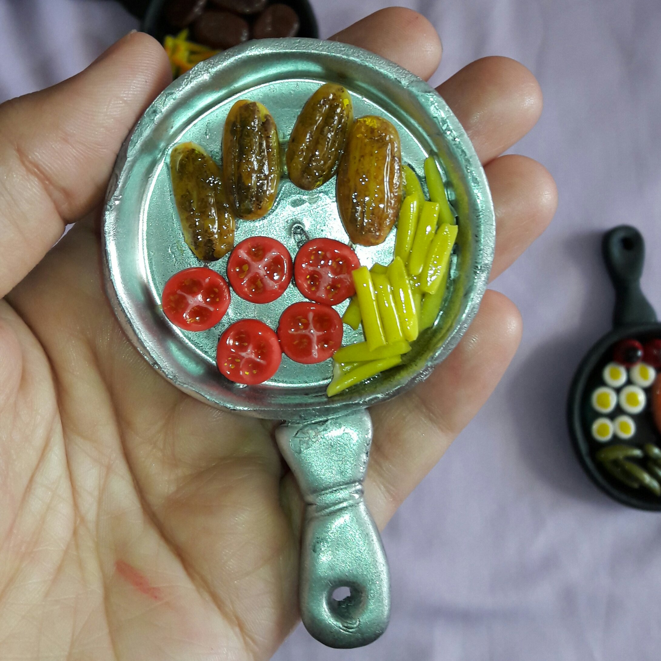 مگنت ماهیتابه بادمجان