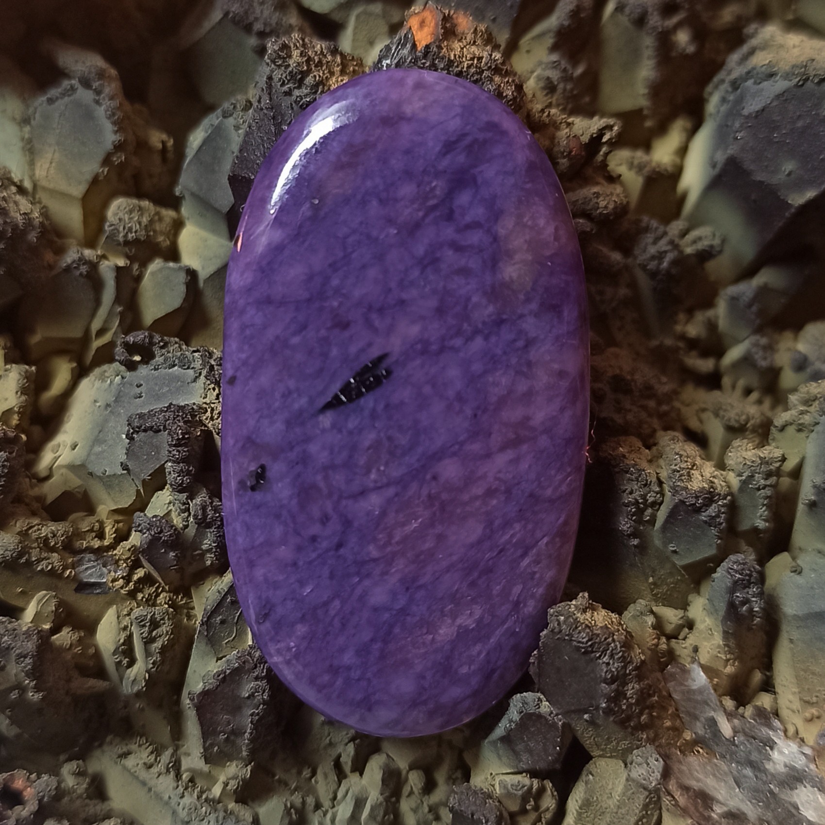 نگین سنگ چاروئیت روسیه کد 224