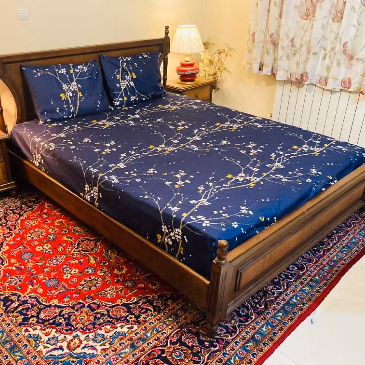 سرویس روتختی مدل کشدار طرح زنبق 2 نفره 3 تیکه کد 180
