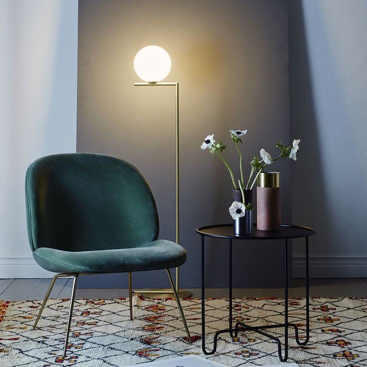 آباژور سالنی