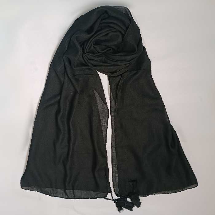 شال مشکی نخی اسلپ منگوله دار 