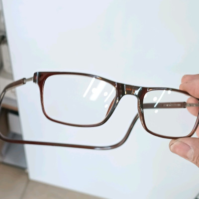 عینک مطالعه گردنی نمره مثبت 2.5