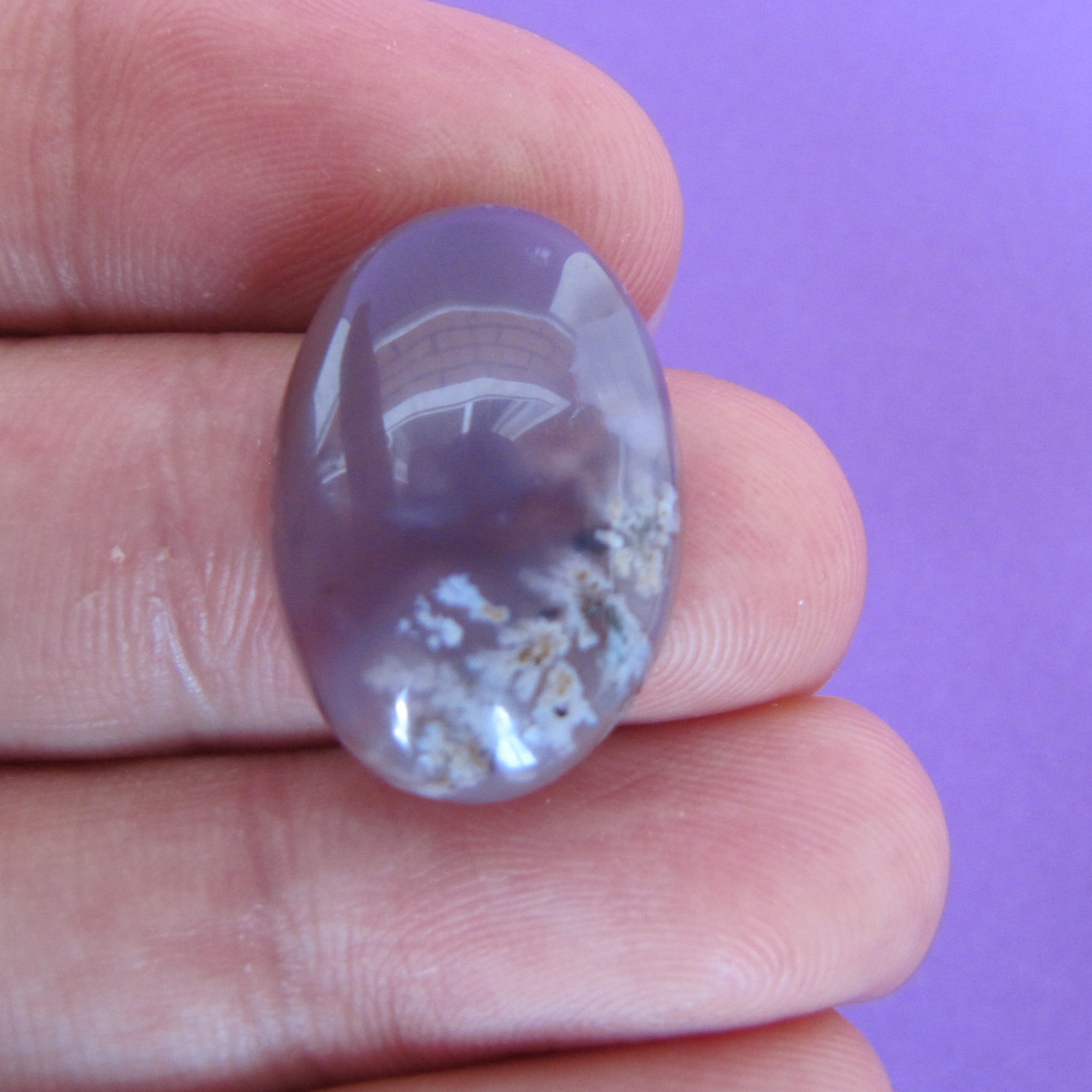 نگین سنگ عقیق شجر ارغوانی رنگ اصل و طبیعی