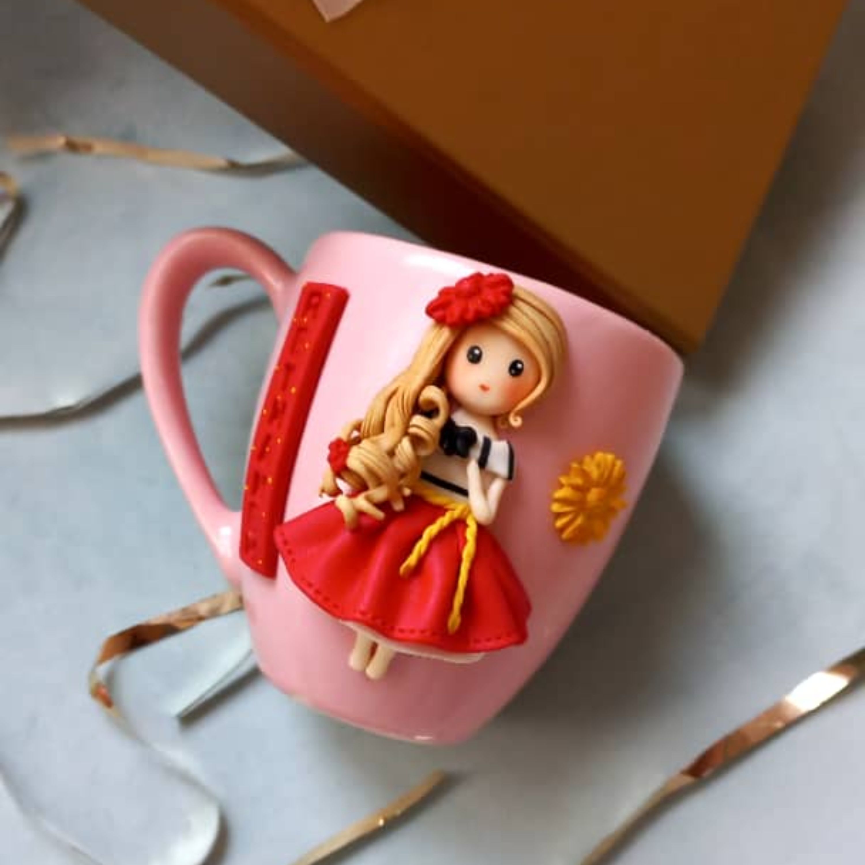 ماگ عروسکی زیبا با طرح دخترانه 7