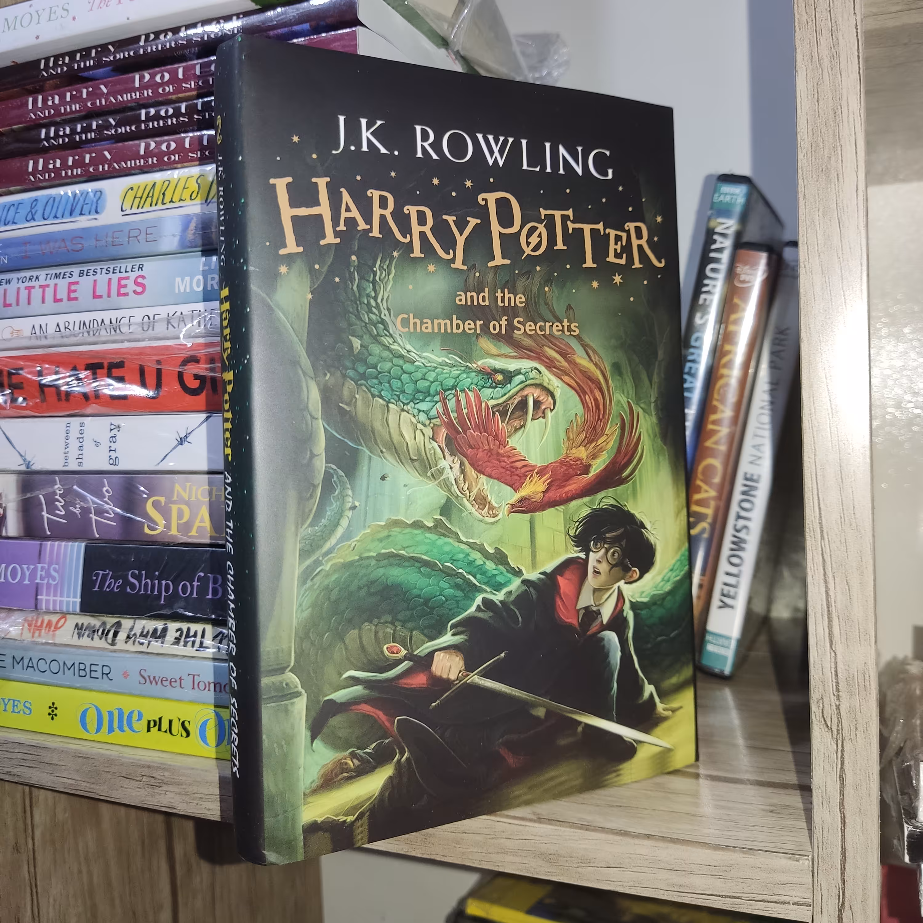 کتاب زبان اصلی Harry Potter and the Chamber of Secrets (هری پاتر و تالار اسرار) - اثر جی کی رولینگ