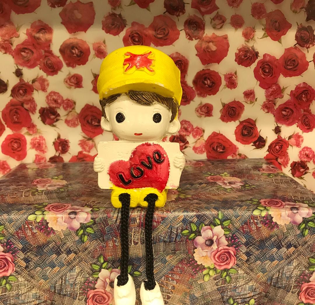 مجسمه دکوری-مجسمه پاویز دکوری-مجسمه رومیزی 