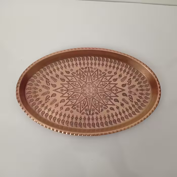سینی مسی بیضی شکل طرحدار سایز چهار ساخت زنجان