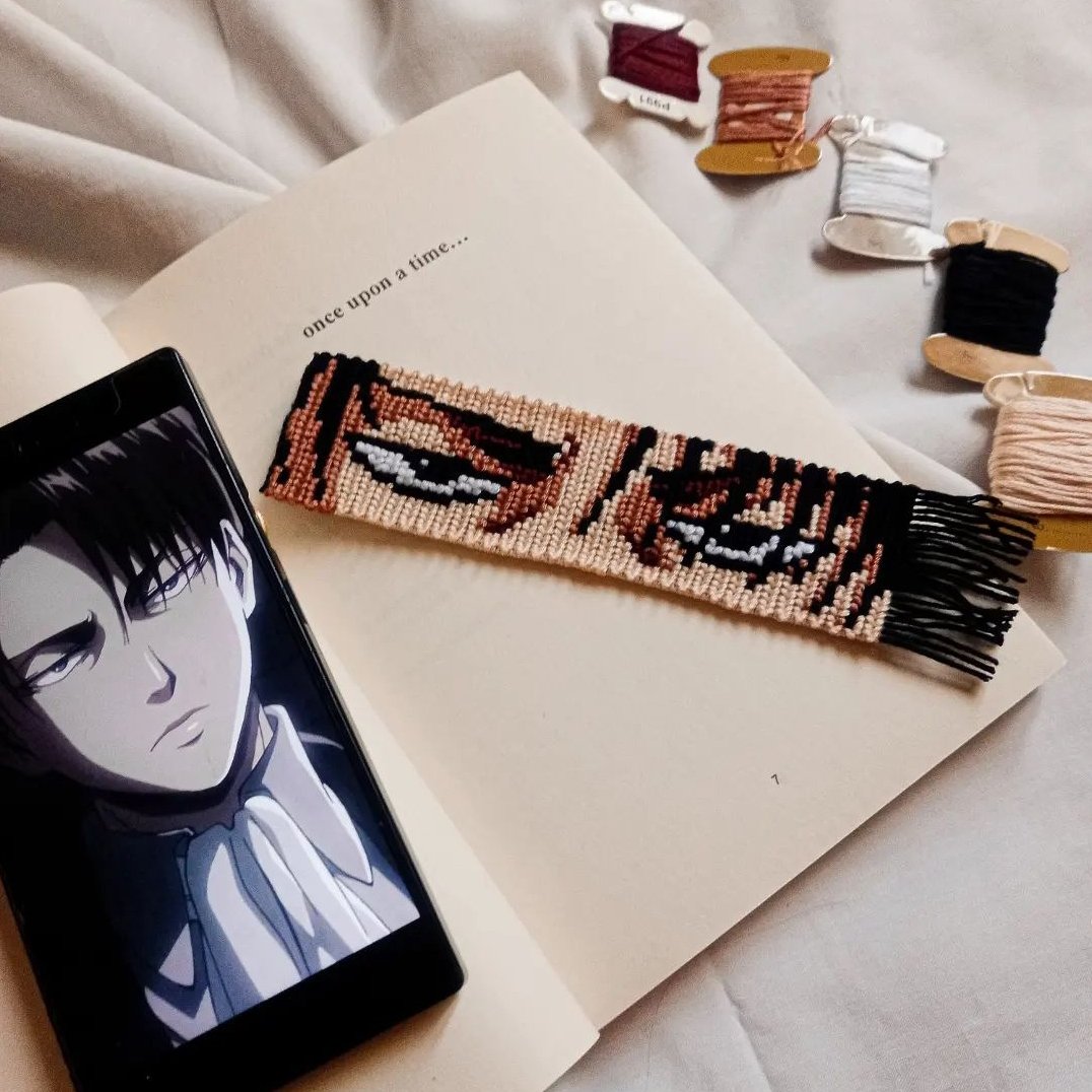 دستبند دوستی بافت طرح انیمه اتک آن تاتیان شخصیت لیوای 