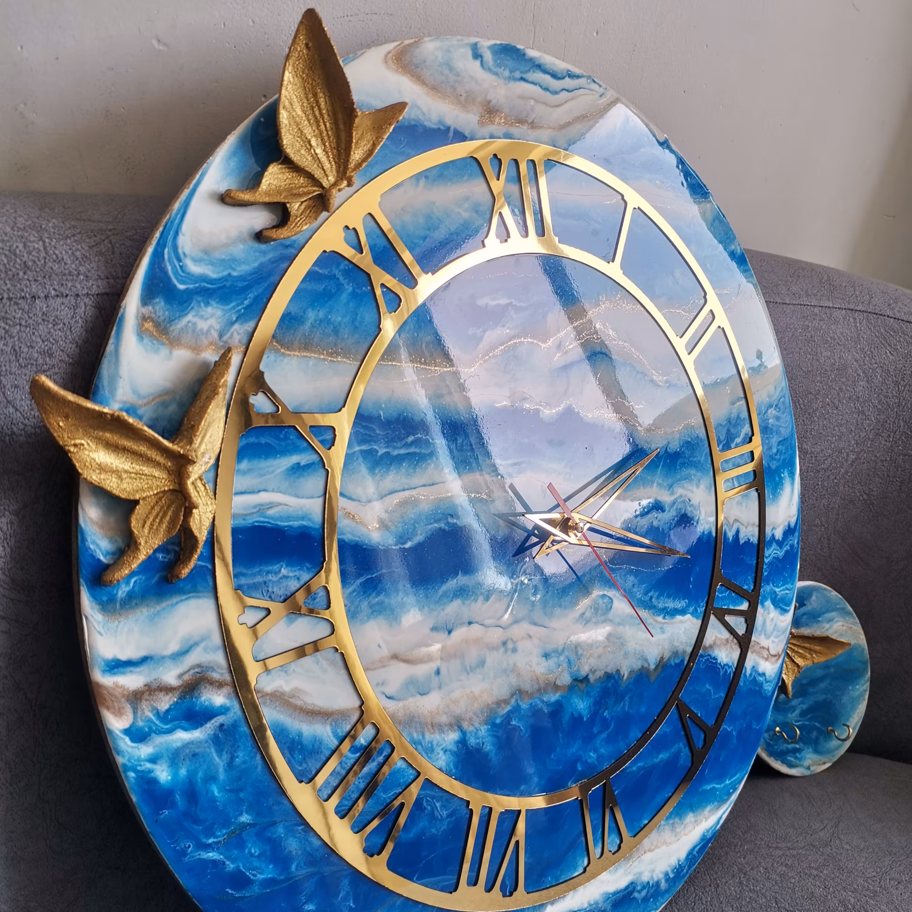 ساعت و جاکلبپب