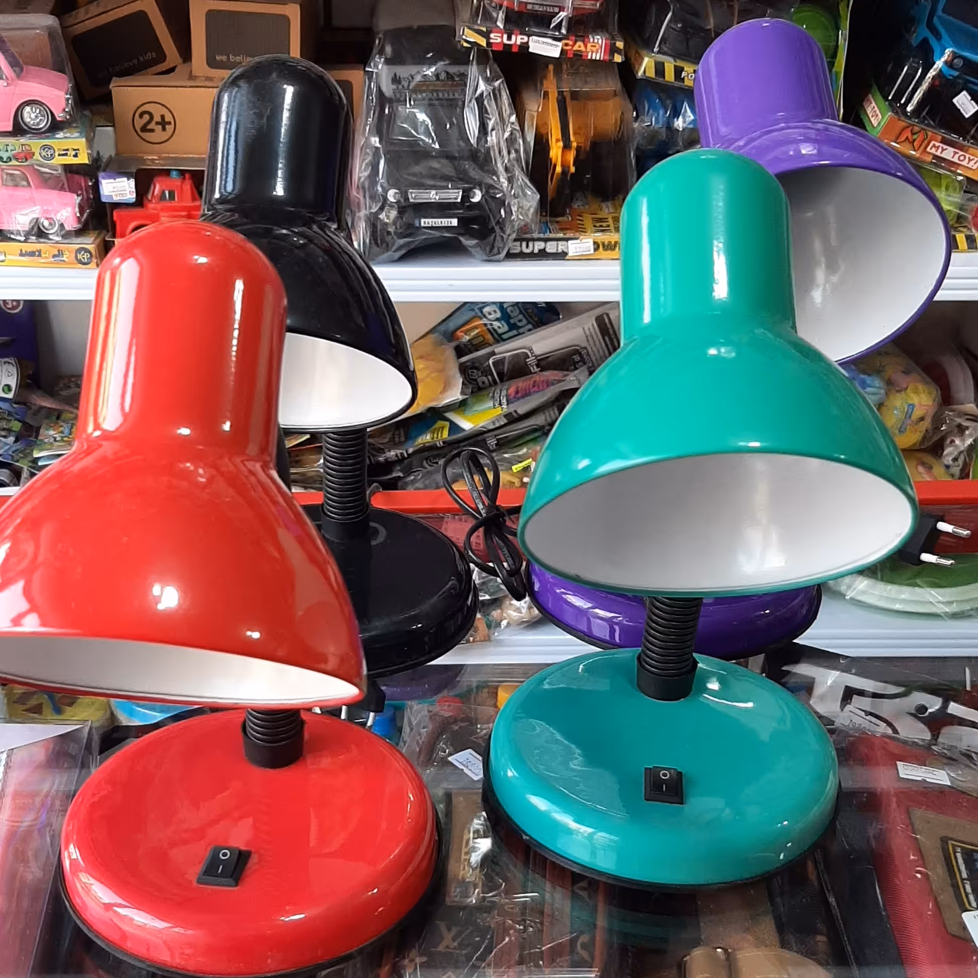 چراغ مطالعه رومیزی