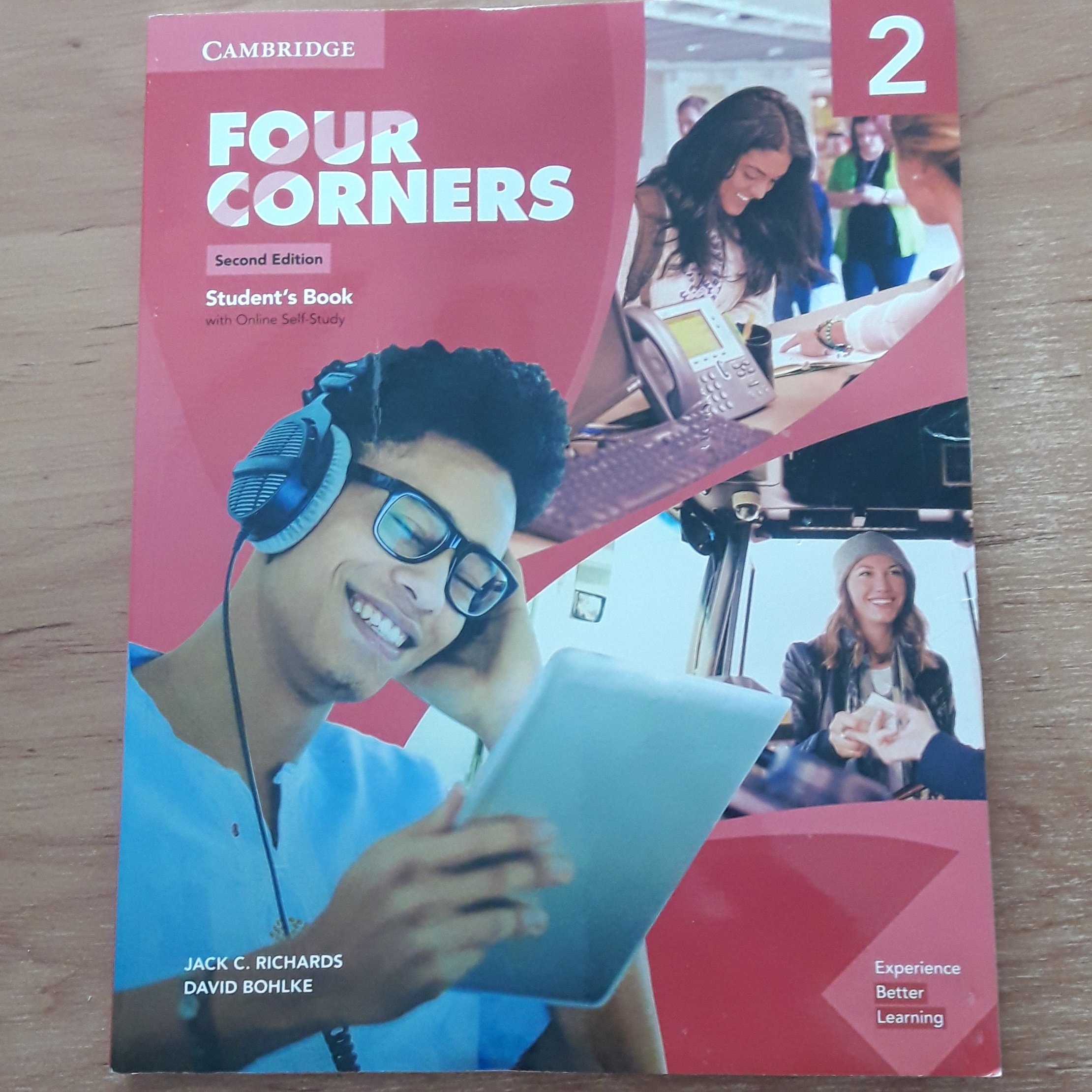 کتاب زبان فور کرنرز  Four Corners 2 ویرایش دوم به همراه کتاب کار