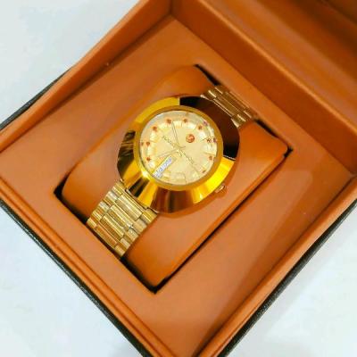 ساعت رادو باطری RADO تخم مرغی بدنه تمام سرامیک لنگر چرخون ژاپن