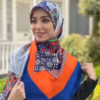 روسری  چهار فصل مجلسی سیااسکارف قواره 140 منگوله دار بسیار باکیفیت 