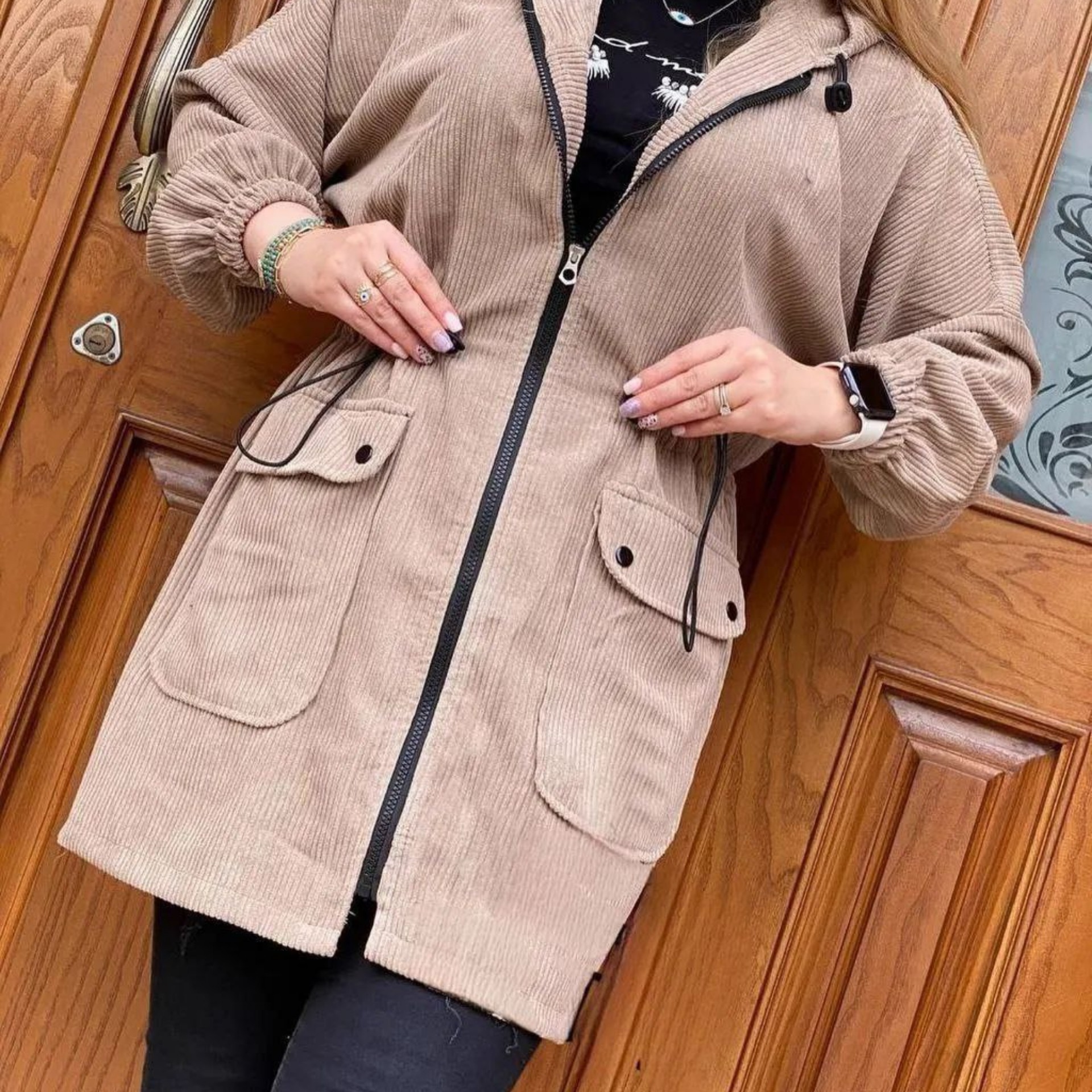 کد elish765 مانتو مخمل مدل غزاله جنس مخمل کبریتی باکیفیت، ارسال رایگان ، فری سایز 38تا46