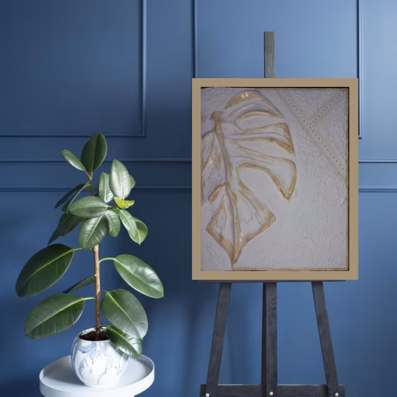 تابلو طرح برگ انجیری اجرا شده به صورت گچبری مدرن و کاملا دست ساز 