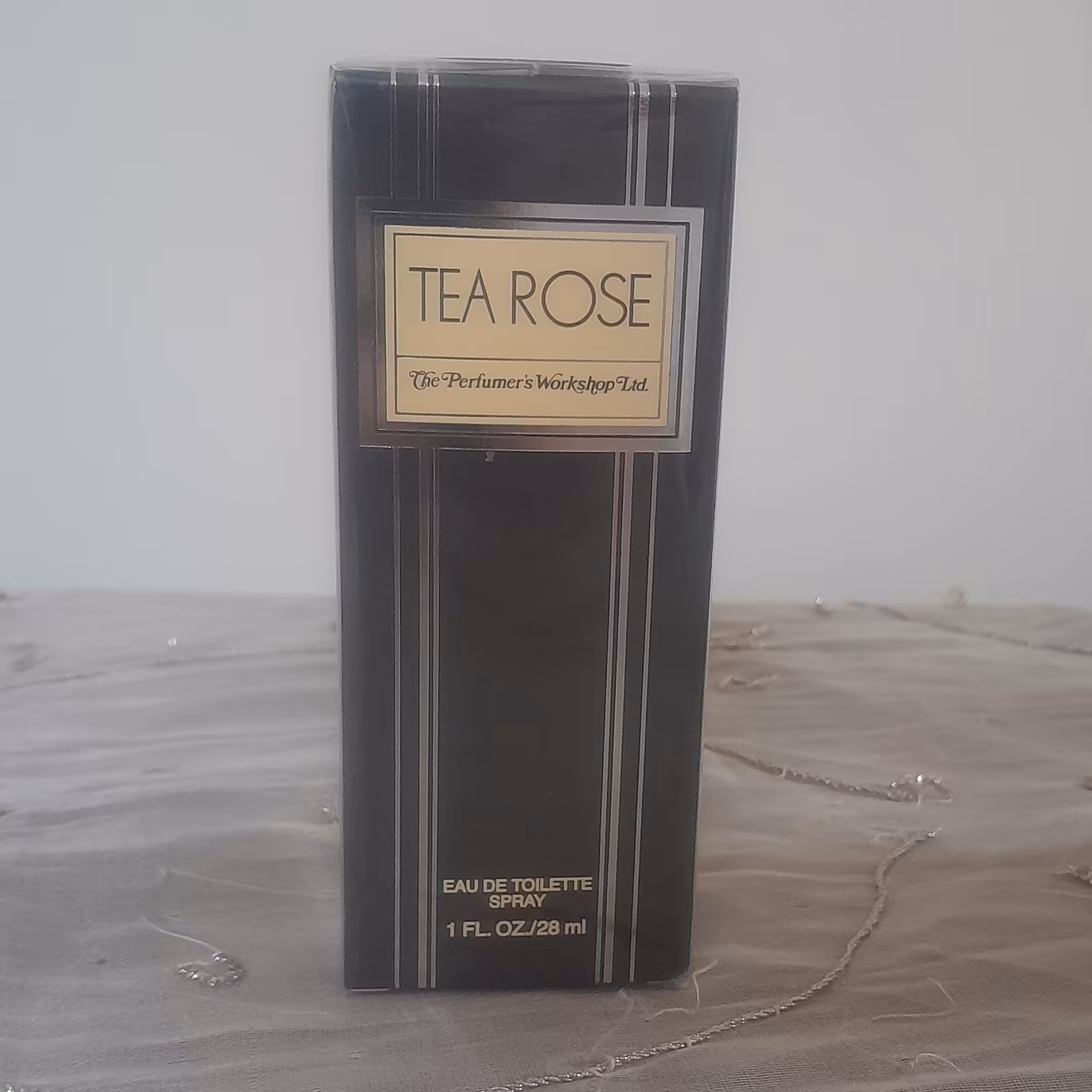 ادکلن تیرز تی رز اصل  TEA ROSE با تضمین اصالت و کیفیت 
