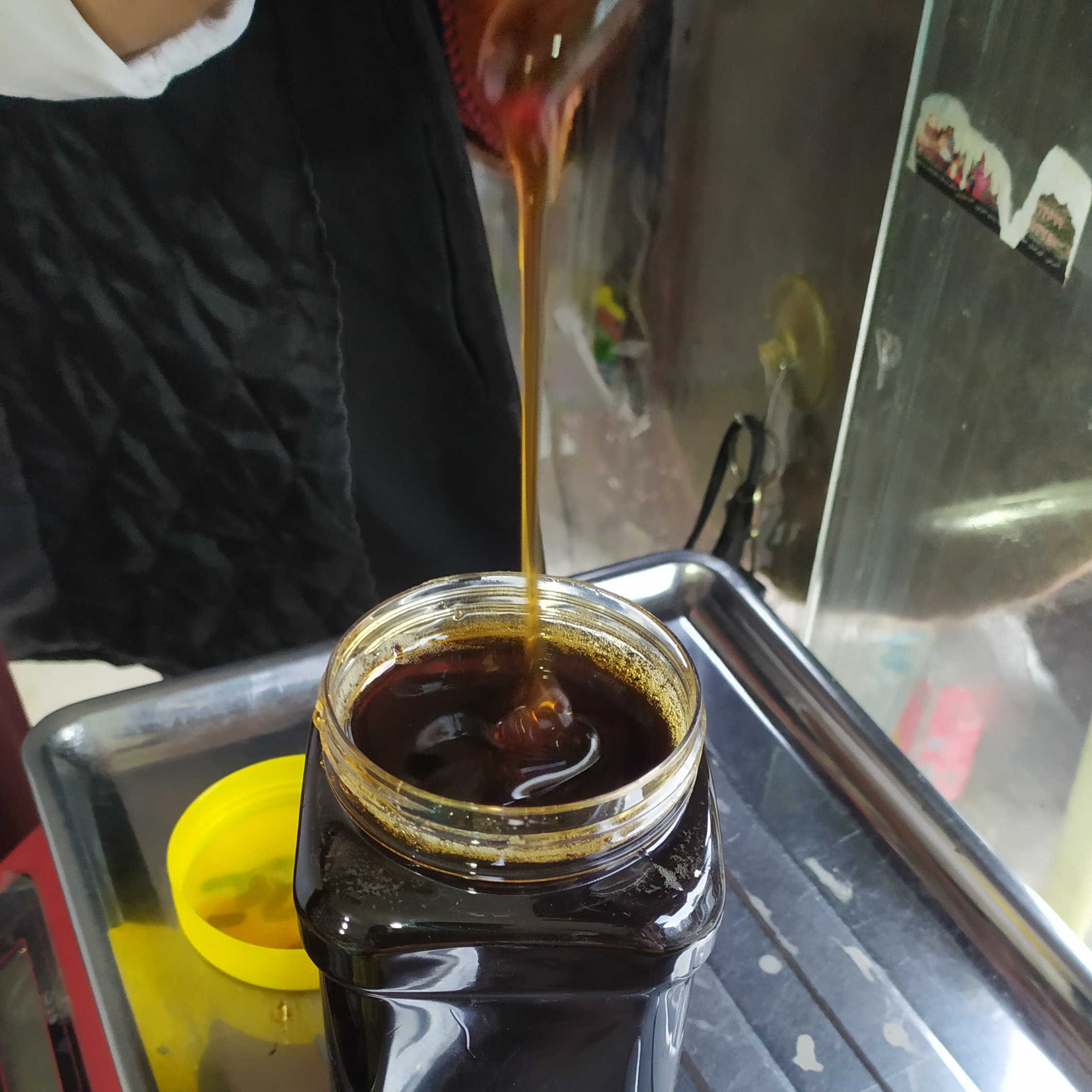 شیره انگور سیاه خالص طبیعی یک کیلویی