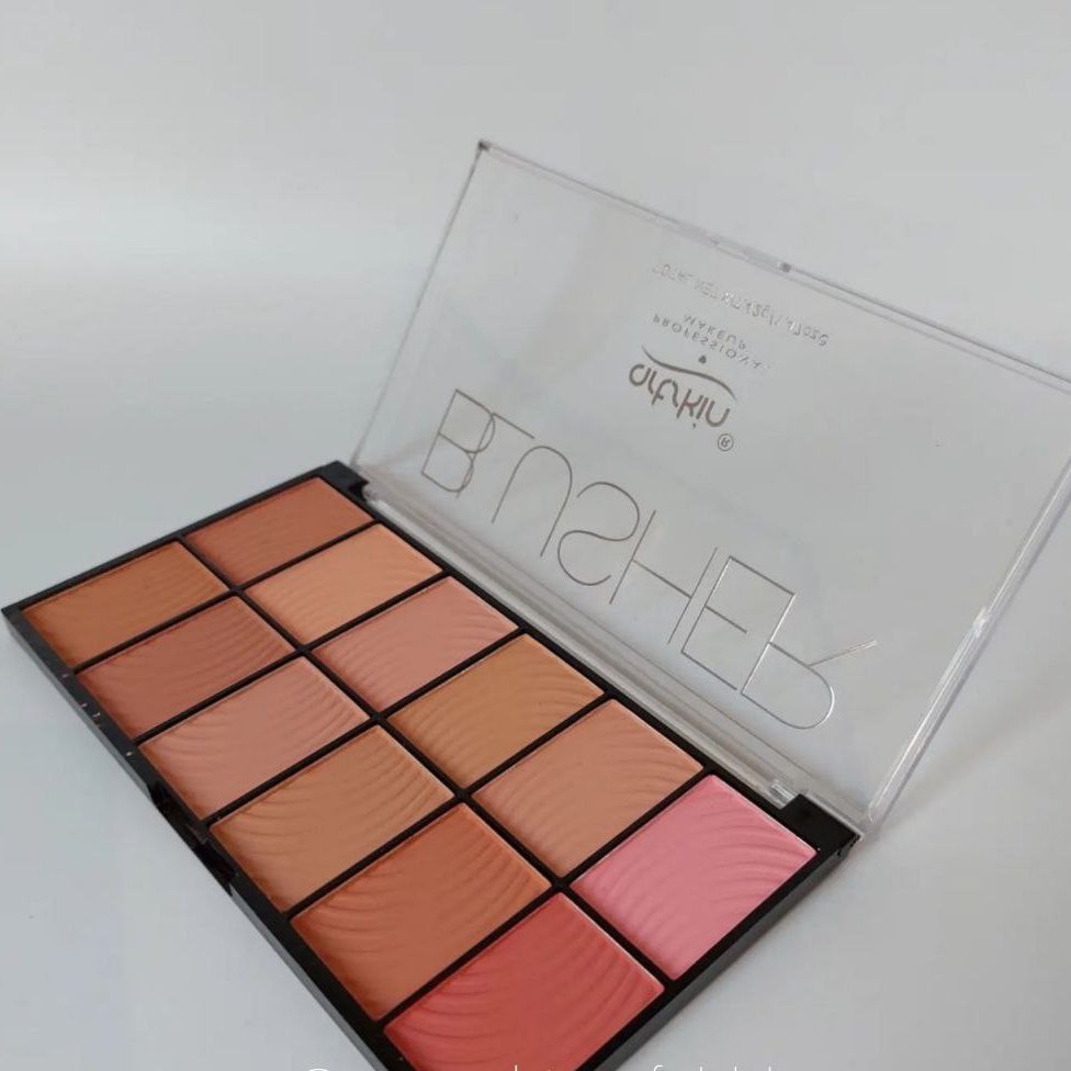 پالت رژ گونه ی 12 رنگ آرتسکین