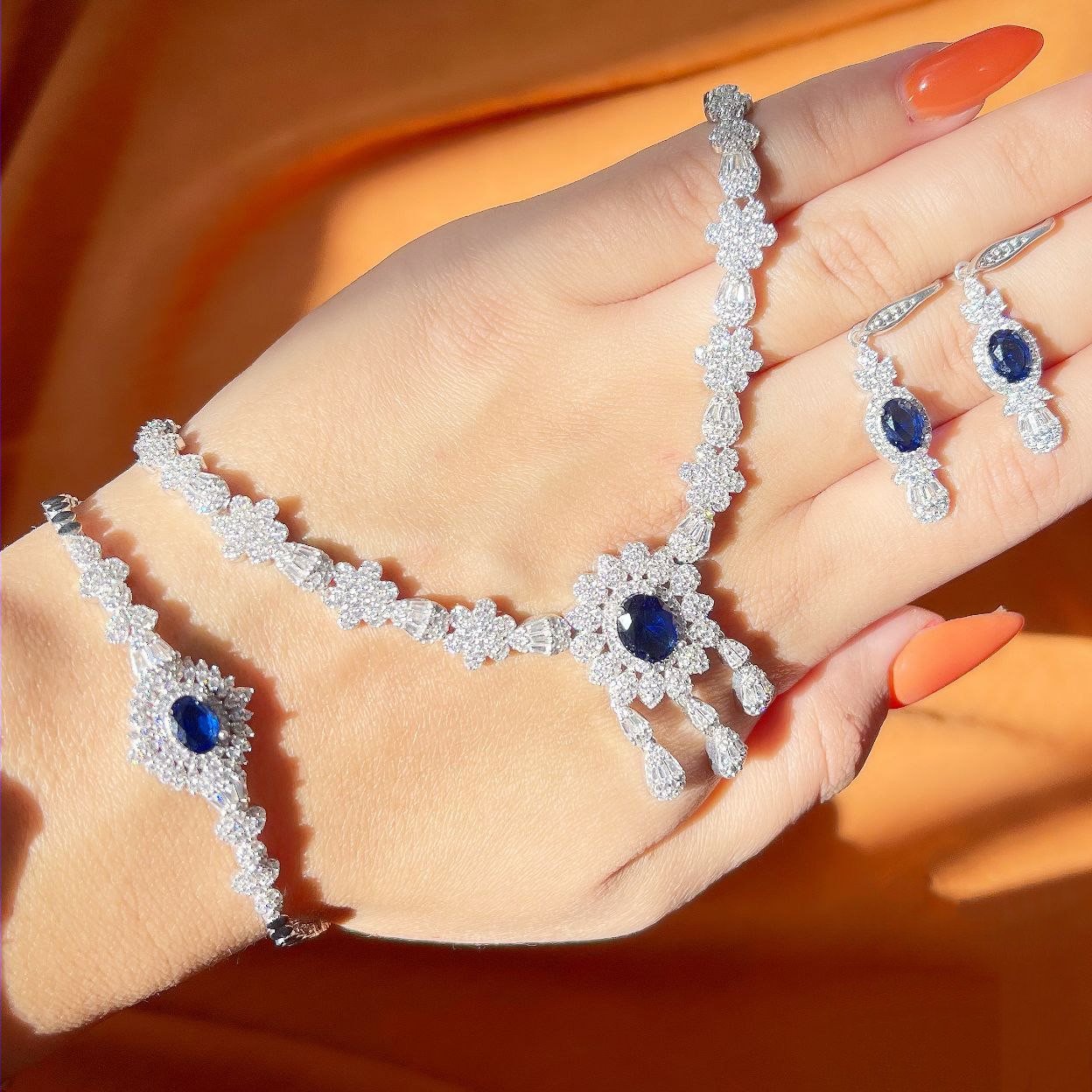 سرویس نقره 925 روکش طلا سفید طرح جواهر 