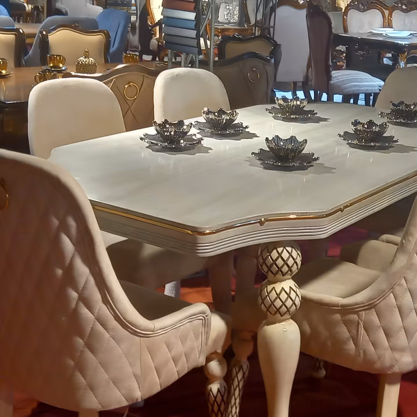 میز نهارخوری مدل پرس  