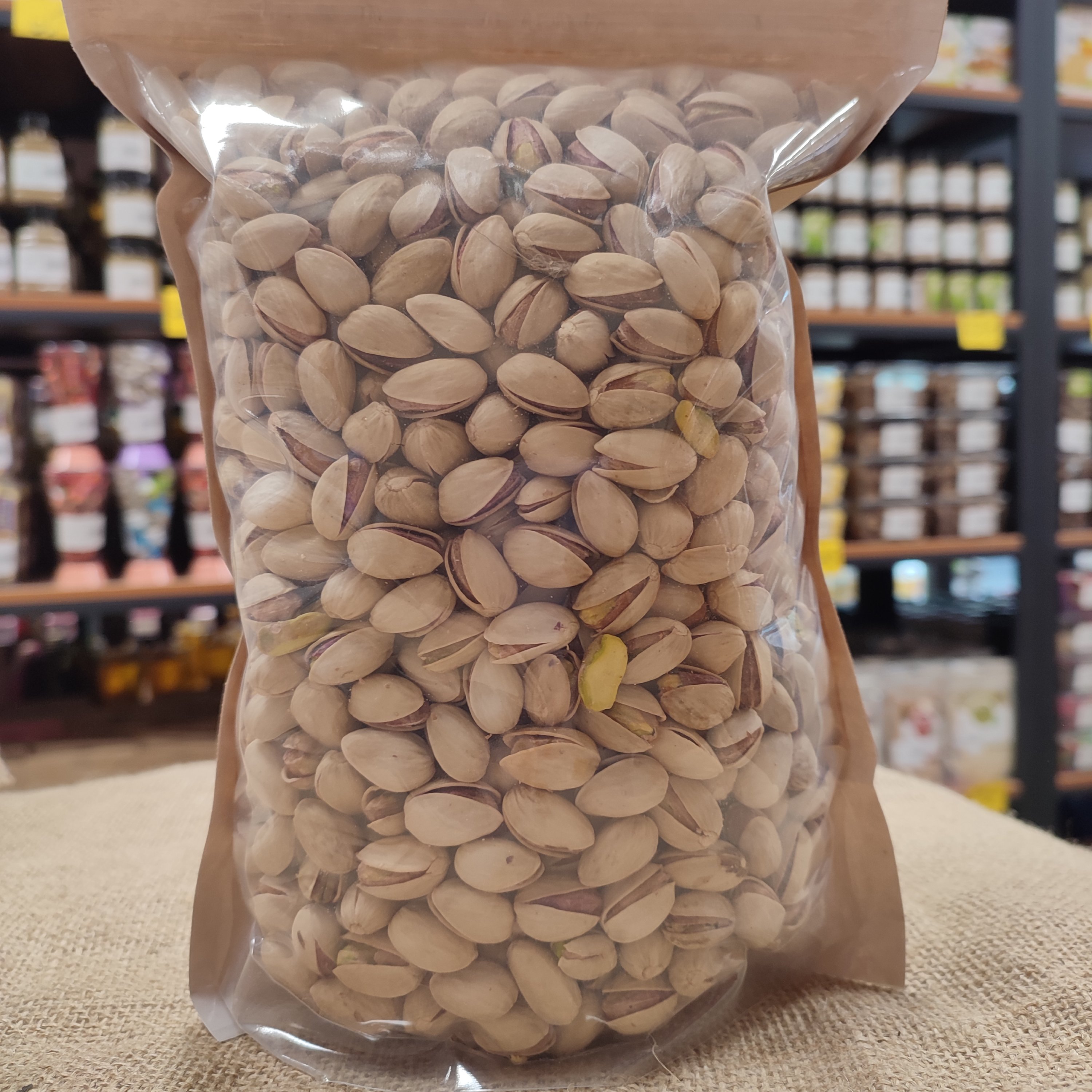 پسته اکبری خوش طعم 400گرمی