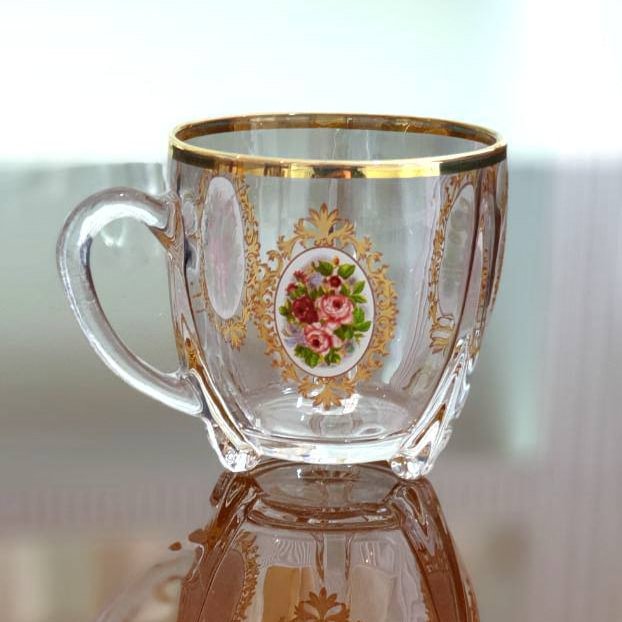 فنجان سلتیک لب طلا گلدار