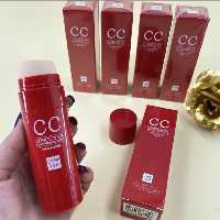 سی سی کرم مروارید وان اسپرینگ(دارای پرایمر و مرطوب کننده)دارای یک رنگ طبیعی نچرال
