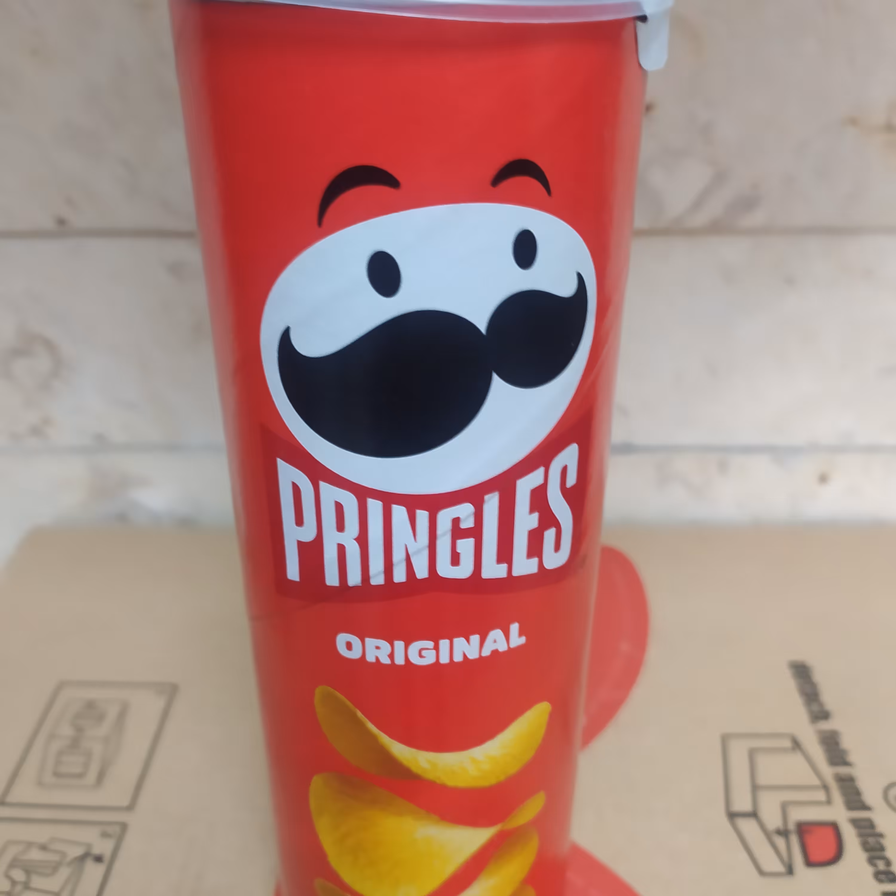 چیپس پرینگلرز نمکی 