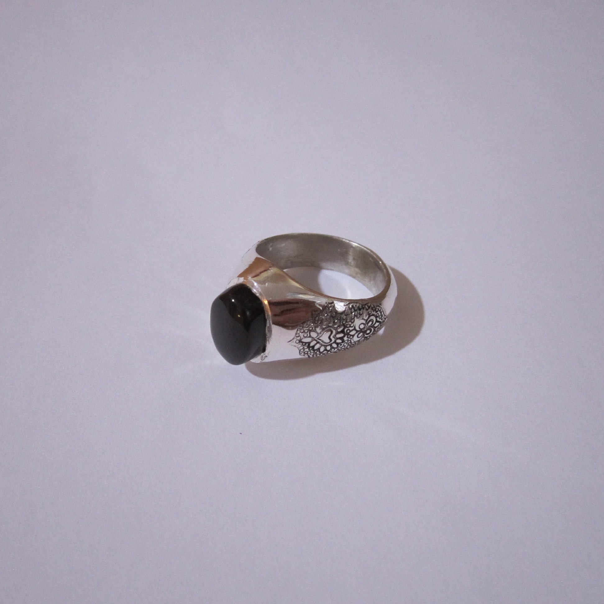 انگشتر نقره مردانه عقیق یمن جزع