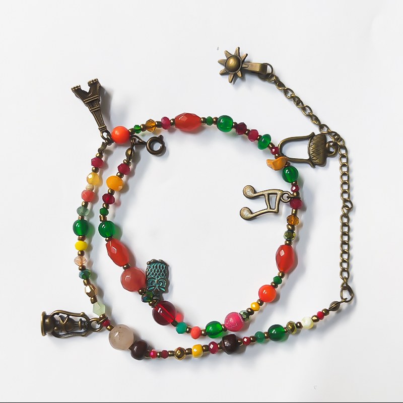 دستبند هریس از ترکیبی از سنگ های طبیعی