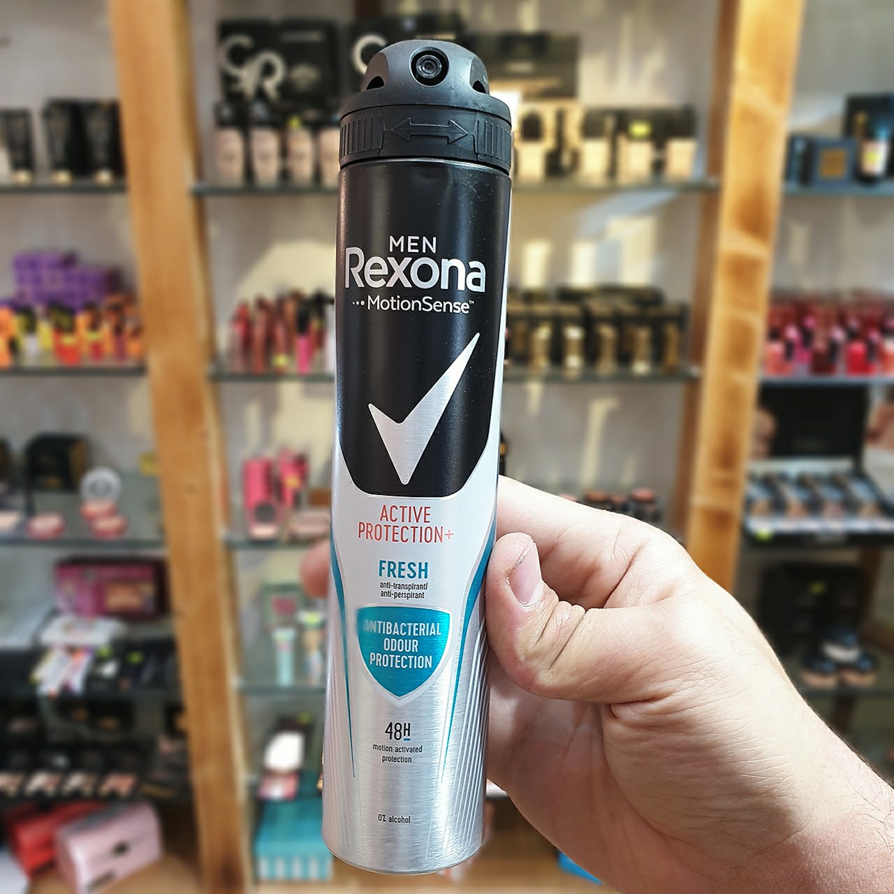 اسپری بدن مردانه رکسونا در حجم 200 میل