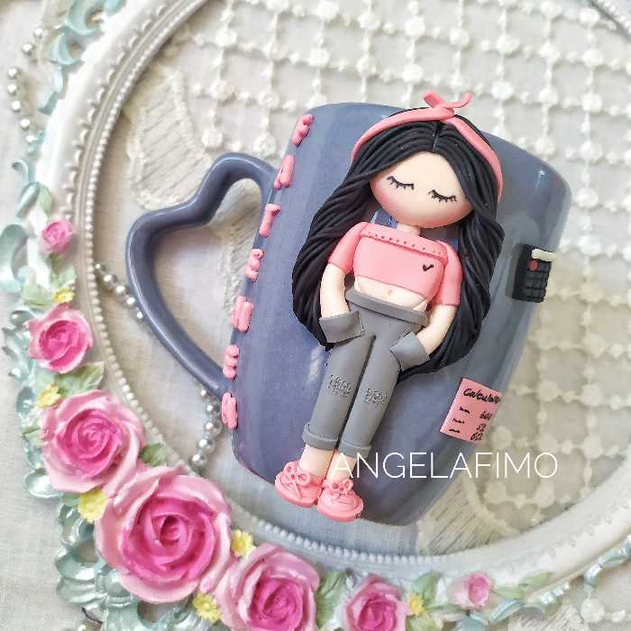 ماگ عروسکی طرح حسابداری