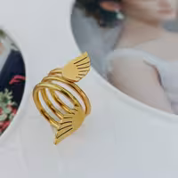 انگشتر کد10804طرح طلا.استاینلس استیل.آبکاری طلا.سایزبندی کامل 6و7و8و9 موجوده.رنگ ثابت.ضدحساسیت