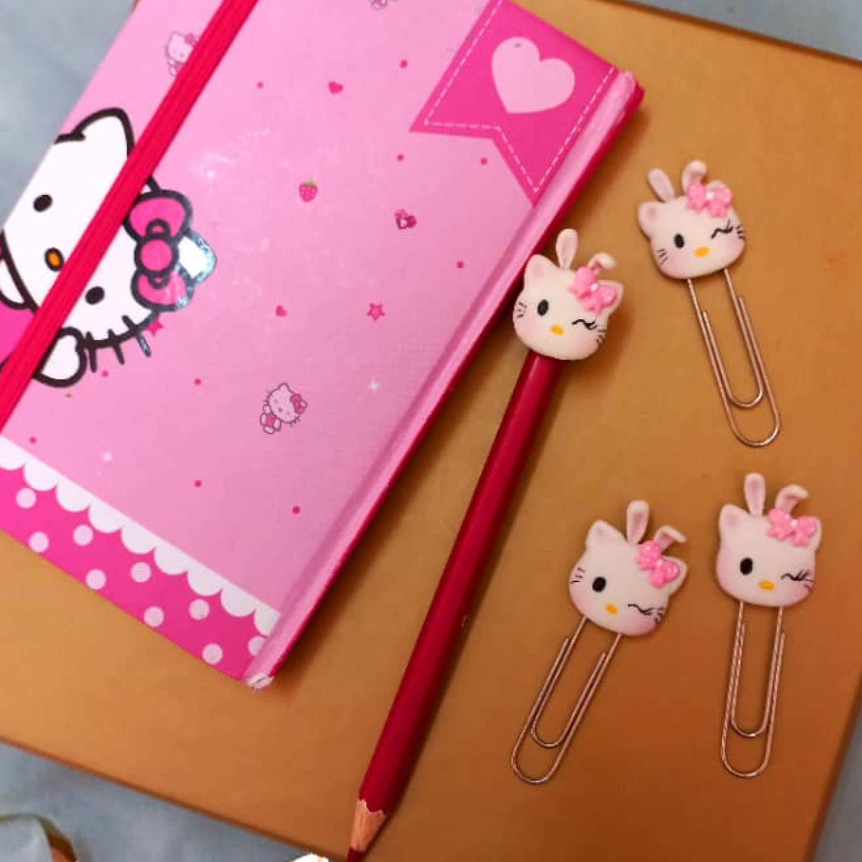 ست سه عدد گیره کتاب بوک مارک یا نشانگر کتاب و یک سرمدادی