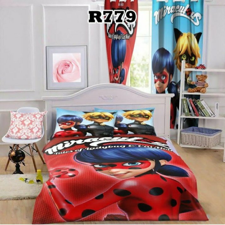 روتختی یک نفره  طرح  دختر کفشدوزکی  سه بعدی جنس میکروتترون  مناسب کودک و نوجوان  برای تخت90