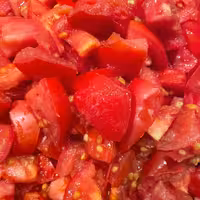 پوره گوجه(گوجه خرد و پخته شده)یک کیلویی