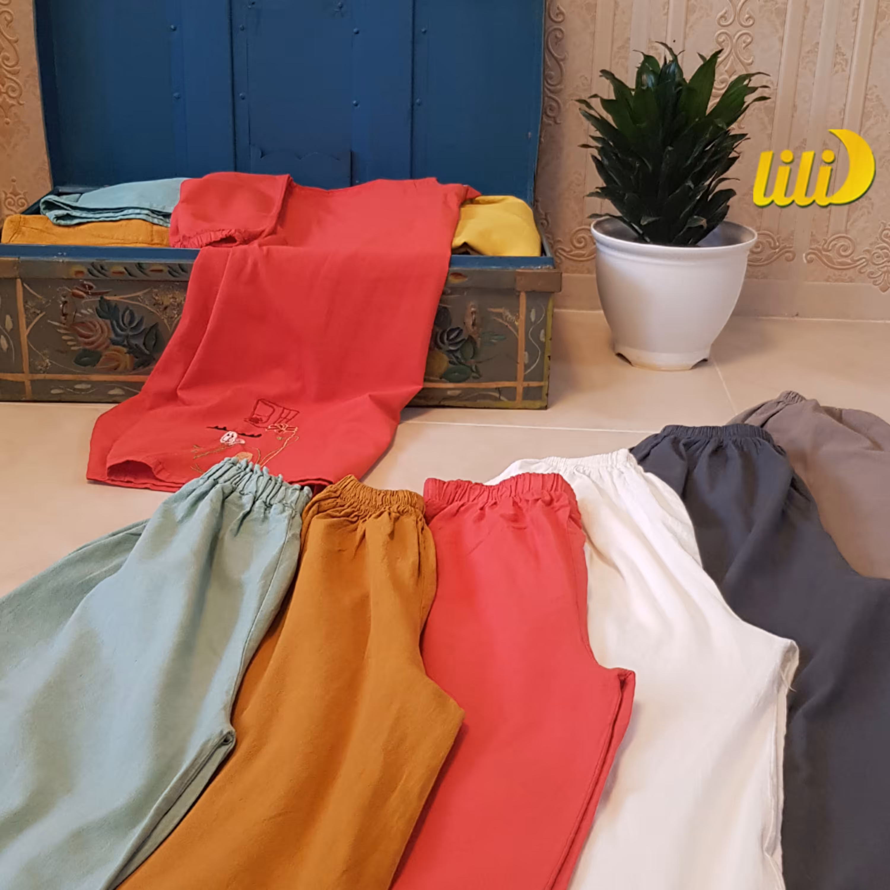 دامن شلواری جنس الیاف طبیعی رنگبندی جذاب