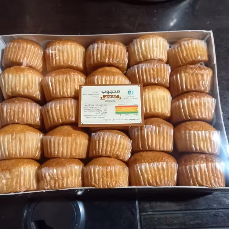 کیک یزدی جعبه ای 