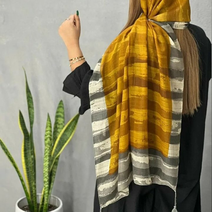 شال زرد خوشرنگ