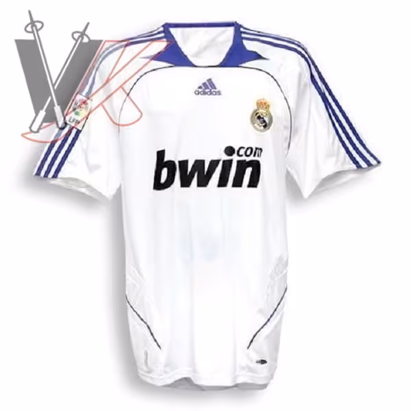 لباس کلاسیک اول رئال مادرید 2008 کد 2302086