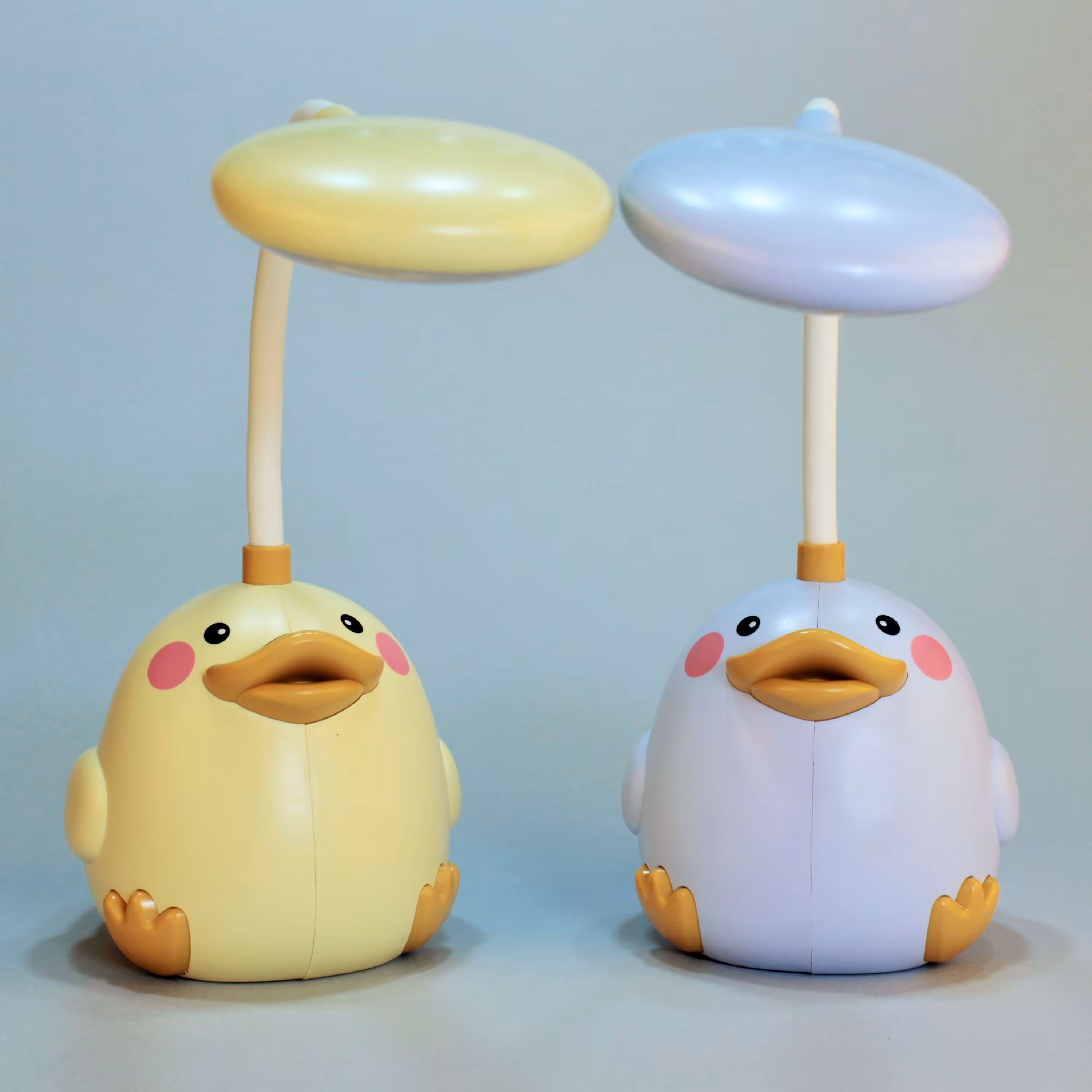 چراغ مطالعه اردک (فانتزی)