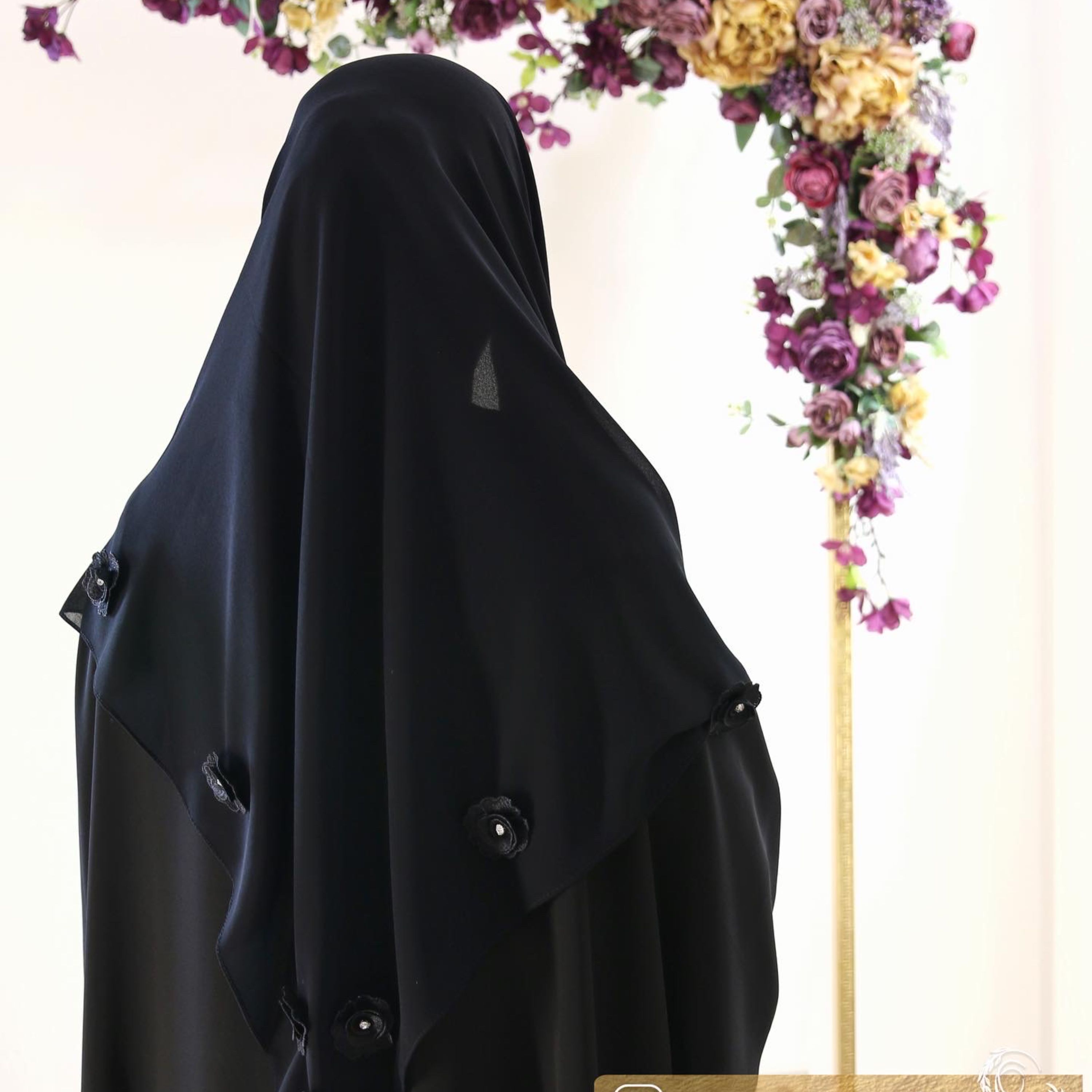 روسری کرپ حریر ژاپنی مشکی مجلسی قواره 120