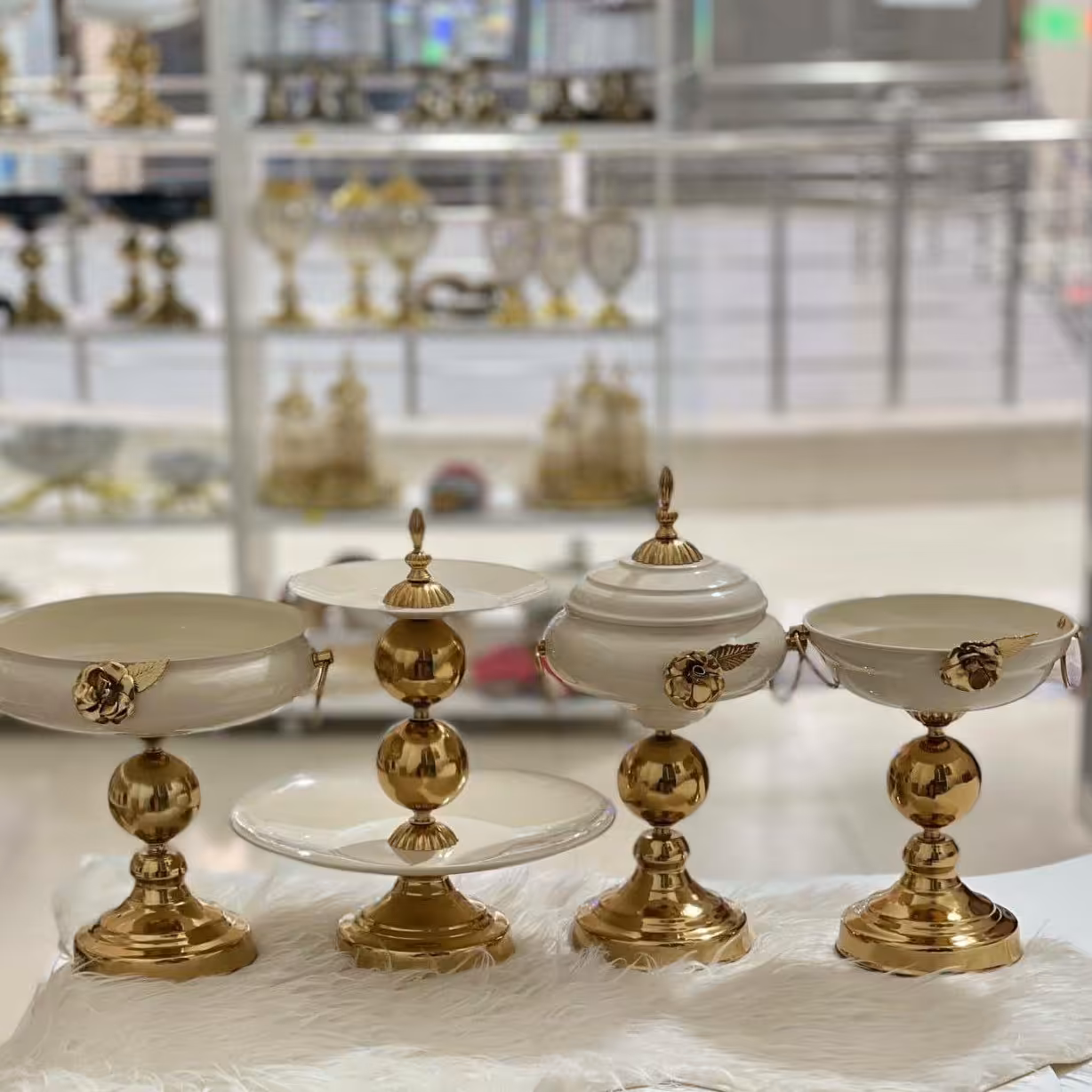 سرویس  پذیرایی